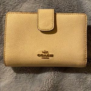 Coach off-white wallet